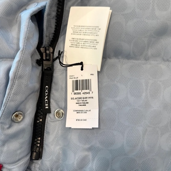 100% AUTHENTIC COACH WOMENS PUFFER JACKET - Picture 5 of 6
